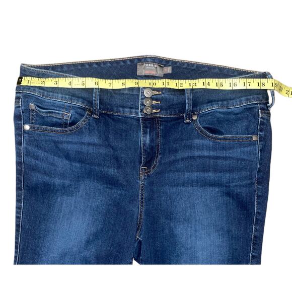 Torrid Women's Crop Jegging Skinny  High-Rise Jeans Size 18 - Picture 4 of 8